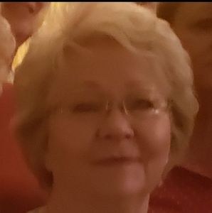 Meet your Posher, Lynda